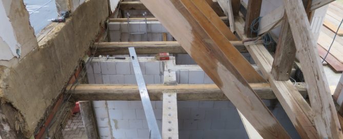 Einbau Holzfußboden im Altbau OG 1