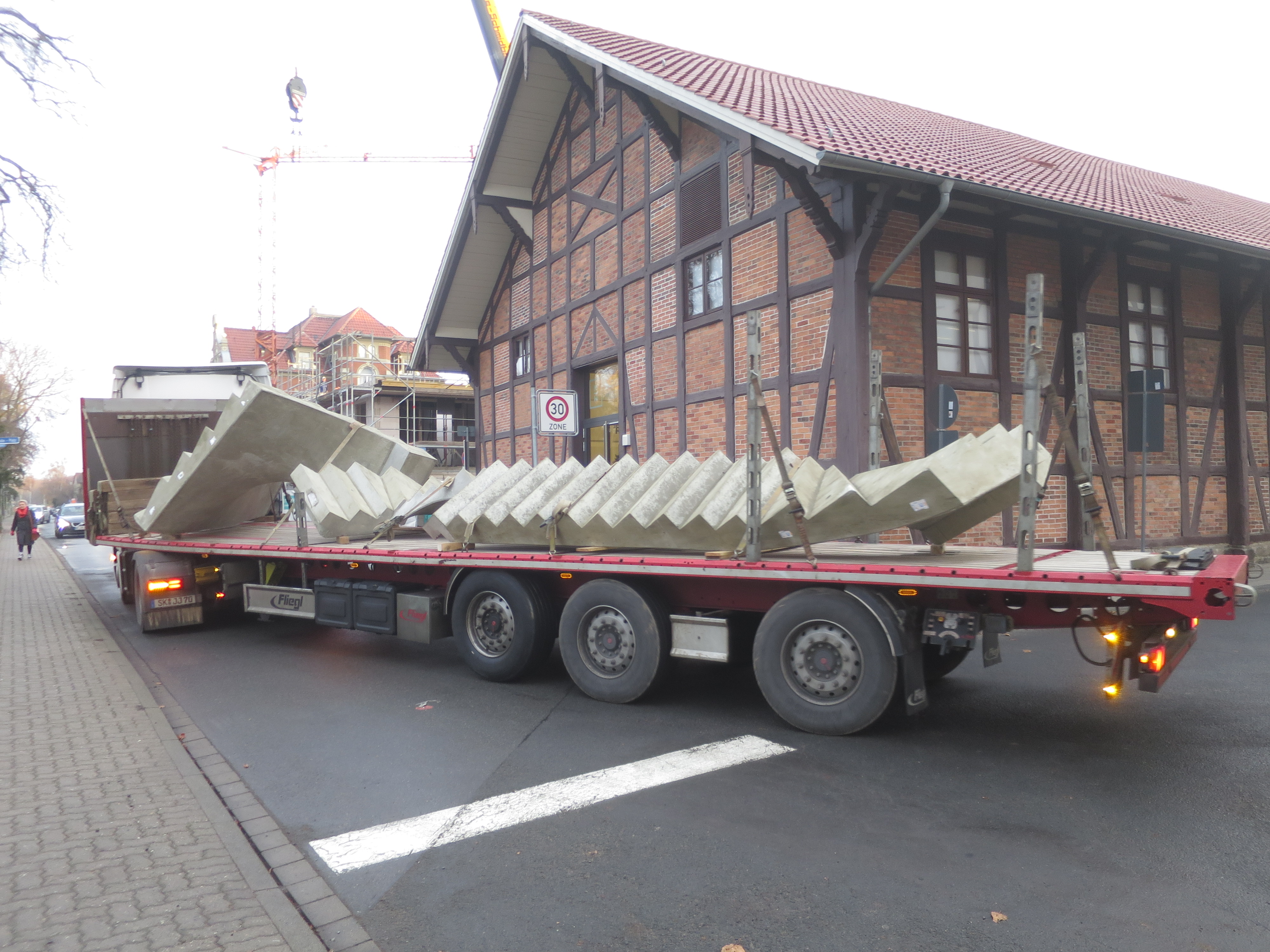 Lieferung Fertigteiltreppe Haus 3