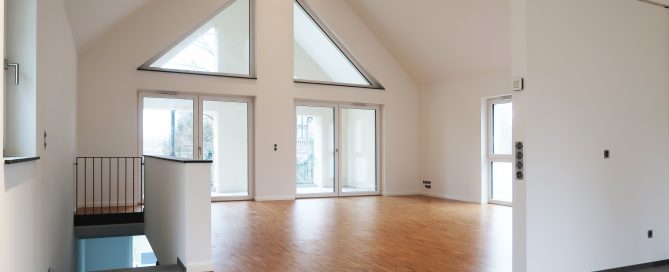 Haus 4 - Blick Wohnraum / Loggia