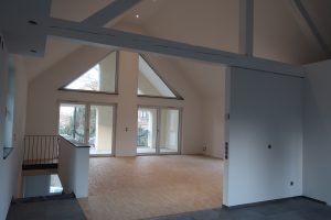 Haus 4 - Blick Wohnraum/Loggia